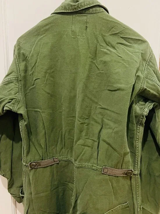 vintage US Military Type I OG-107 sateen coveralls made from olive green cotton - Picture 6 of 16